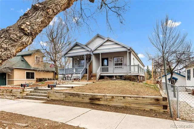 609 Spruce Street Colorado Springs, CO 80905