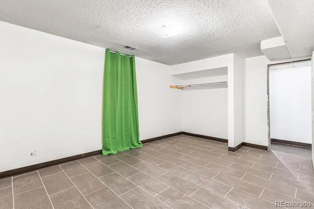 5530 Crystal Way Denver, CO 80239