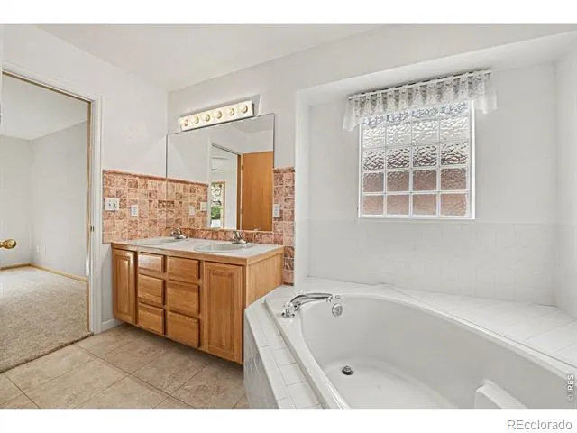 507 Trailwood Circle Windsor, CO 80550