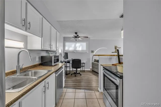 1830 Newland Court #101 Lakewood, CO 80214