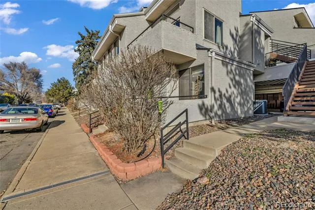 1830 Newland Court #101 Lakewood, CO 80214