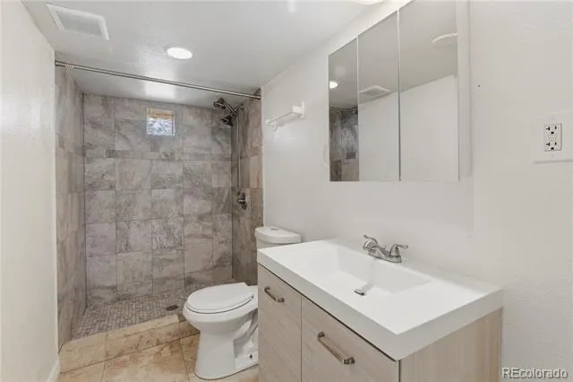564 S Stuart Street Denver, CO 80219