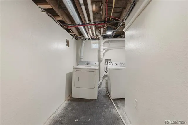 564 S Stuart Street Denver, CO 80219