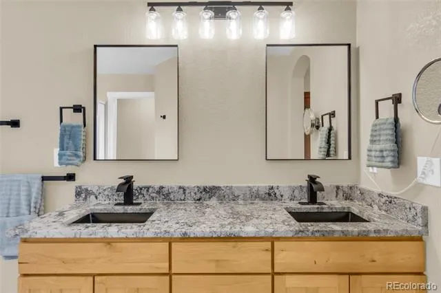 11463 E 118th Place Henderson, CO 80640