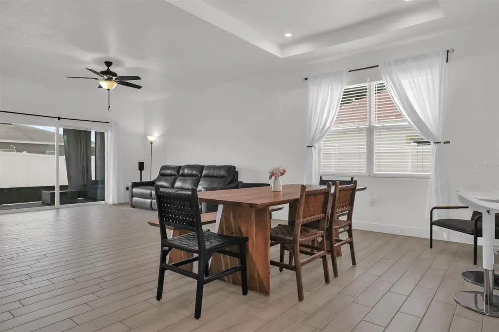 5060 GYPSY LANE Orlando, FL 32807