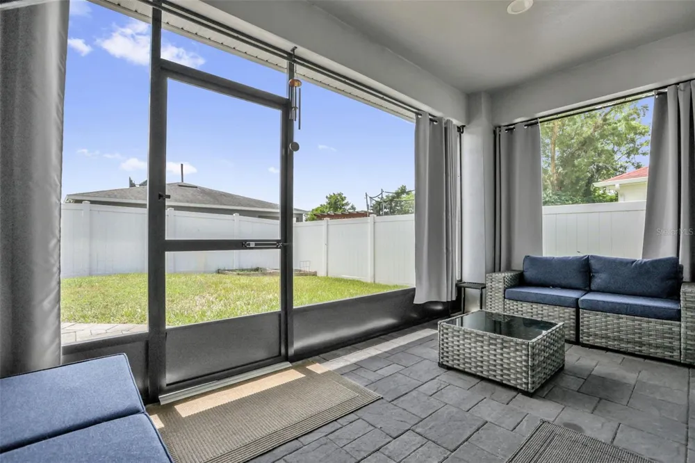 5060 GYPSY LANE Orlando, FL 32807