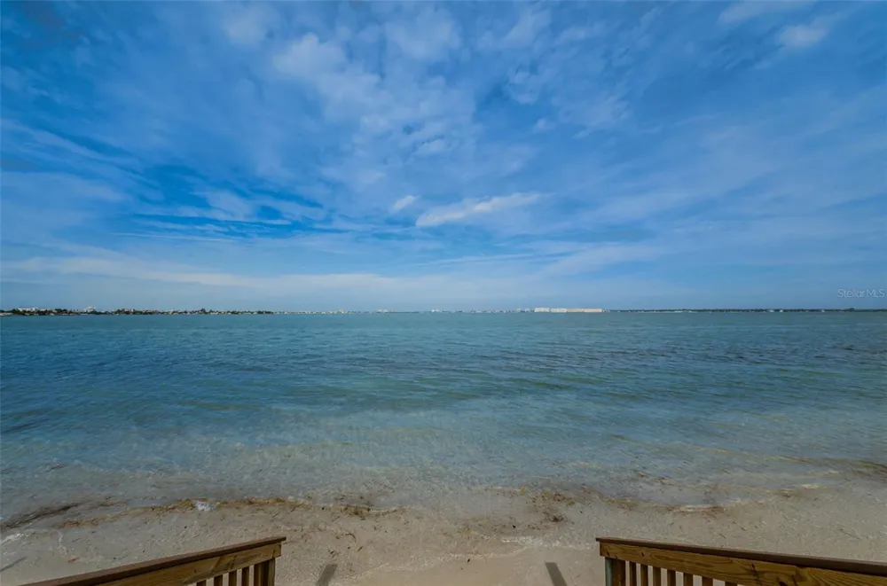 6177 SUN BOULEVARD #307 St Petersburg, FL 33715