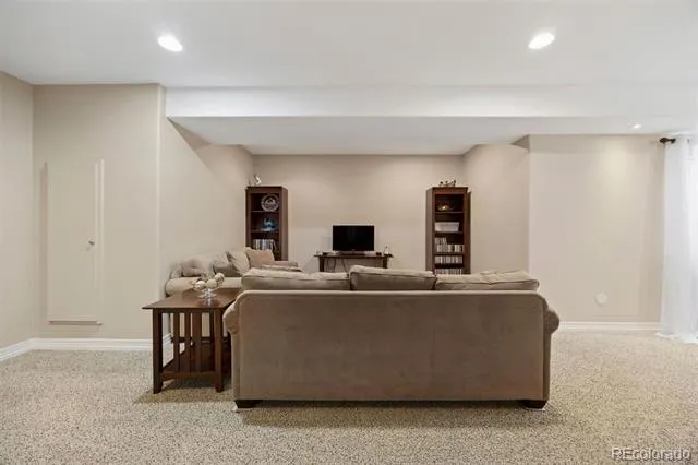 12370 Tapadero Way Castle Pines, CO 80108