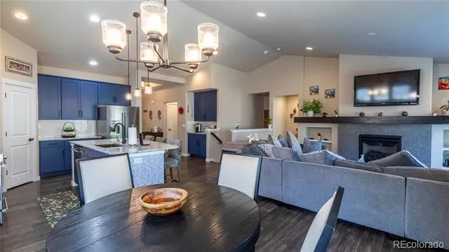 2752 Pony Club Lane Colorado Springs, CO 80922