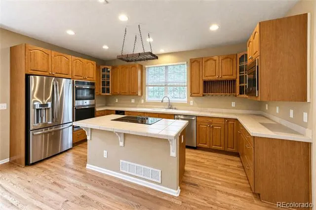 5055 Montvale Drive Littleton, CO 80130