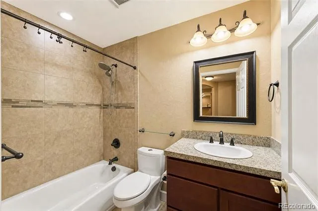 5055 Montvale Drive Littleton, CO 80130