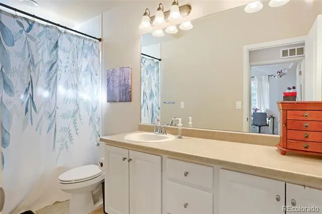 4843 Saddlewood Circle Johnstown, CO 80534