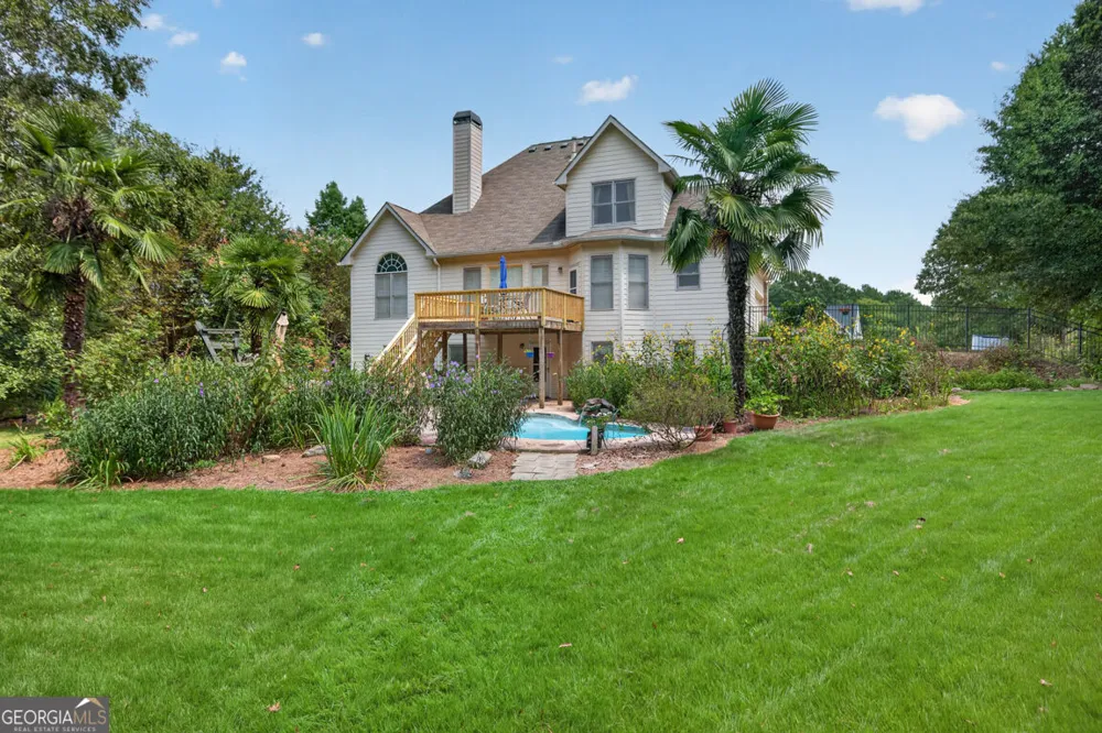 2194 NE Indian Shoals DR NE Loganville, GA 30052