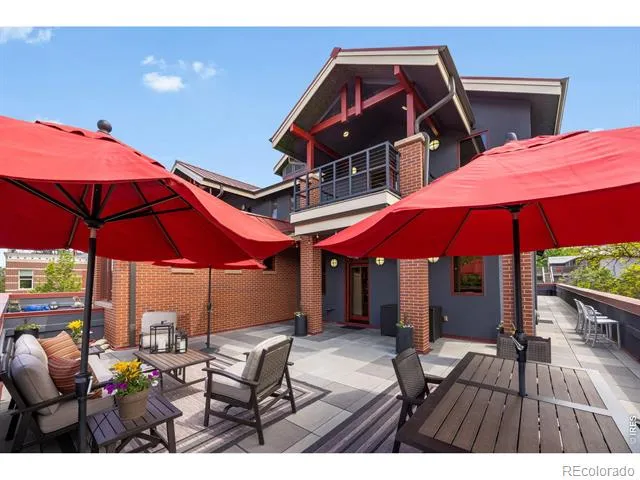 2034 Pearl Street #200 Boulder, CO 80302