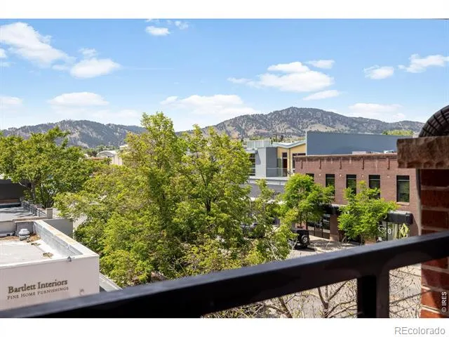 2034 Pearl Street #200 Boulder, CO 80302