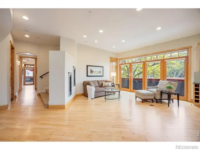 2034 Pearl Street #200 Boulder, CO 80302