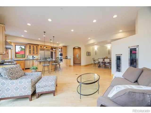 2034 Pearl Street #200 Boulder, CO 80302