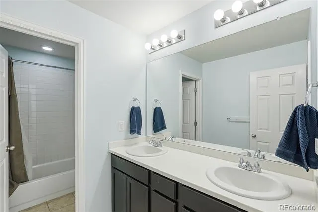 6726 Lynch Lane Castle Rock, CO 80108