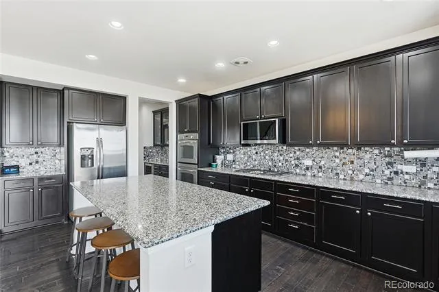 6726 Lynch Lane Castle Rock, CO 80108