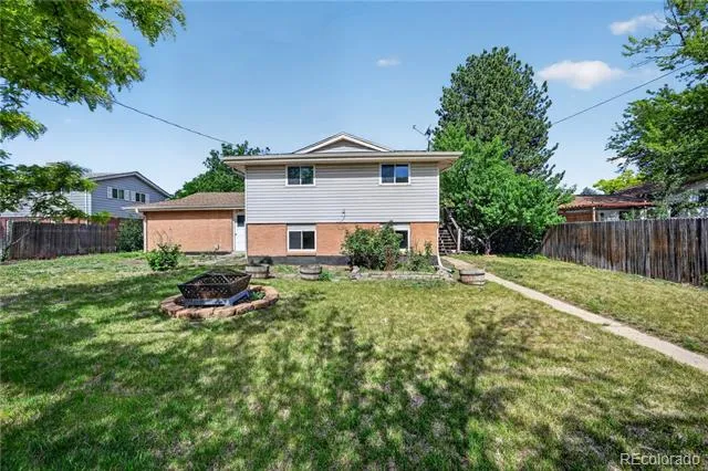 6258 S Madison Drive Centennial, CO 80121