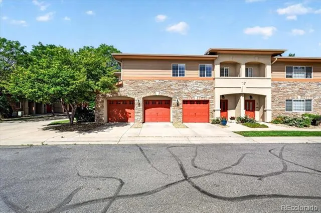 1703 Whitehall Drive #10B Longmont, CO 80504