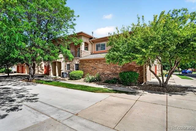 1703 Whitehall Drive #10B Longmont, CO 80504