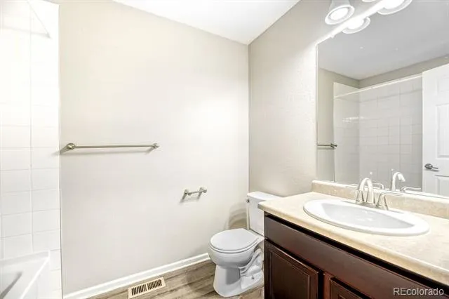 16061 E Warner Place Denver, CO 80239