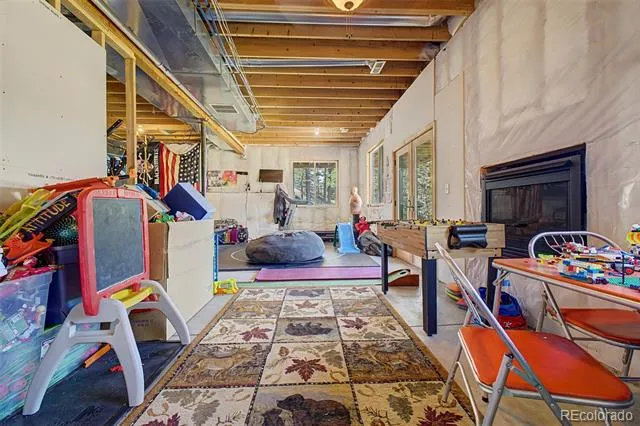 2639 Elk Park Road Larkspur, CO 80118