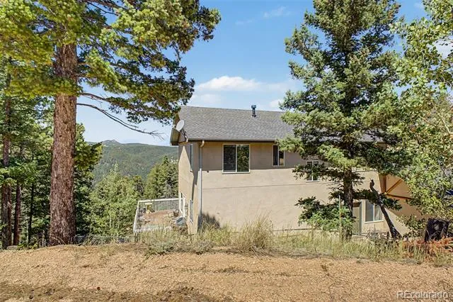 2639 Elk Park Road Larkspur, CO 80118