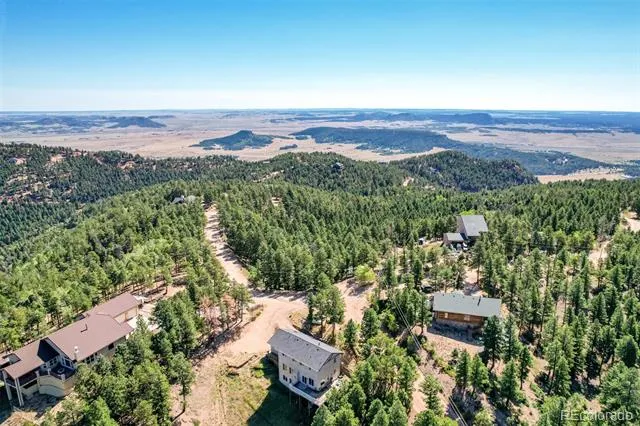 2639 Elk Park Road Larkspur, CO 80118