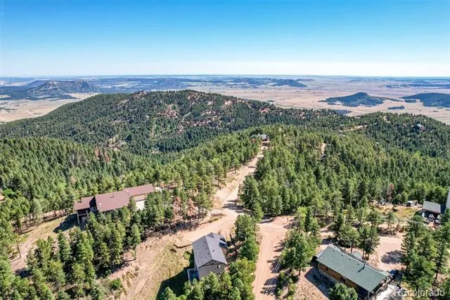 2639 Elk Park Road Larkspur, CO 80118