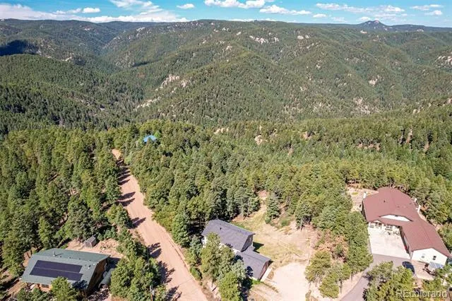 2639 Elk Park Road Larkspur, CO 80118