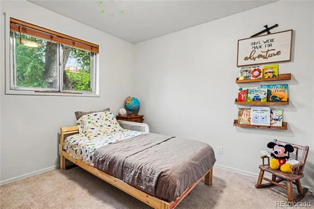 190 E Geddes Avenue Centennial, CO 80122