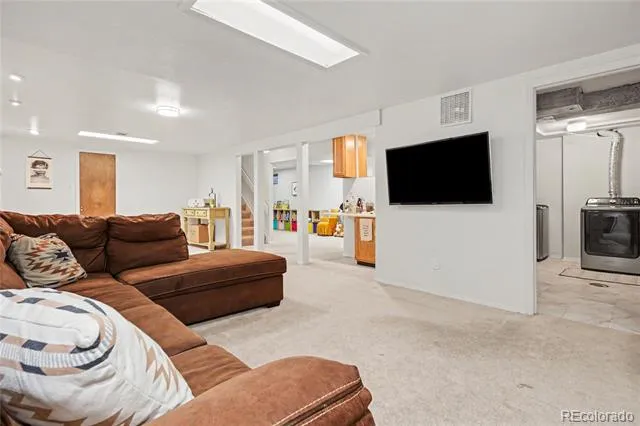 190 E Geddes Avenue Centennial, CO 80122