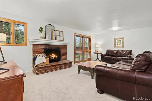 190 E Geddes Avenue Centennial, CO 80122