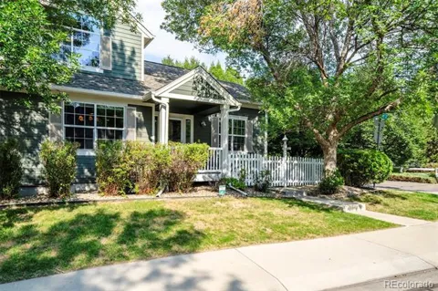 811 Snowberry Street
