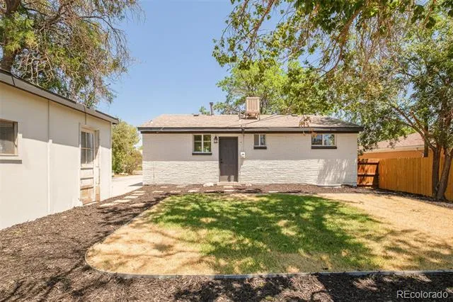 7967 Durango Street Denver, CO 80221