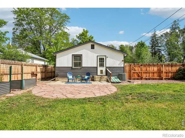 127 E Saint Clair Avenue Longmont, CO 80504