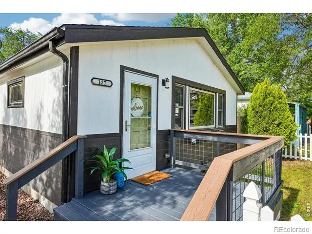 127 E Saint Clair Avenue Longmont, CO 80504