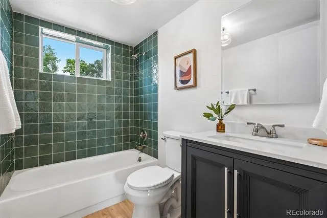 800 W Belleview Avenue #305 Englewood, CO 80110