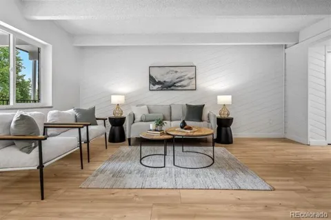 800 W Belleview Avenue #408