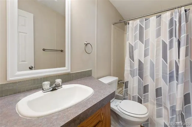 100 Wolverine Drive Florissant, CO 80816
