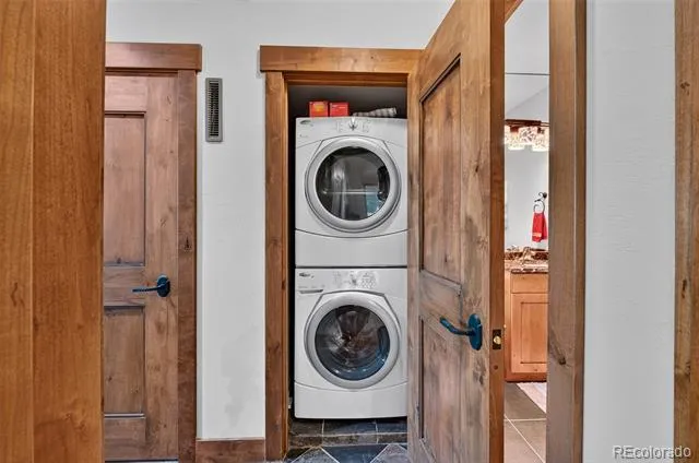 363 Lodge Pole Circle #J2 Silverthorne, CO 80435