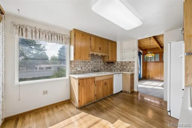 1662 W Lake Place Littleton, CO 80120