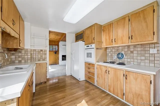 1662 W Lake Place Littleton, CO 80120