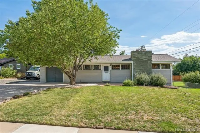 1662 W Lake Place Littleton, CO 80120