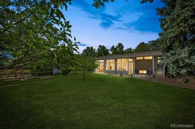 1662 W Lake Place Littleton, CO 80120