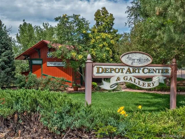 1662 W Lake Place Littleton, CO 80120