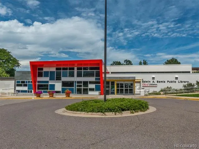 1662 W Lake Place Littleton, CO 80120