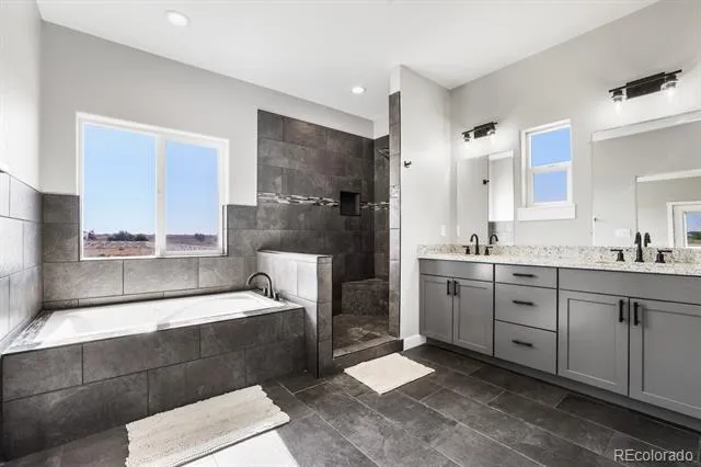 1180 Saddle Ridge Lane Pueblo, CO 81007